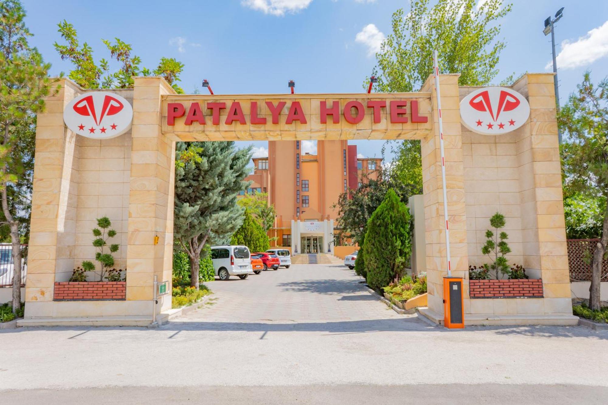 غولباشي Patalya Lakeside Resort Hotel المظهر الخارجي الصورة